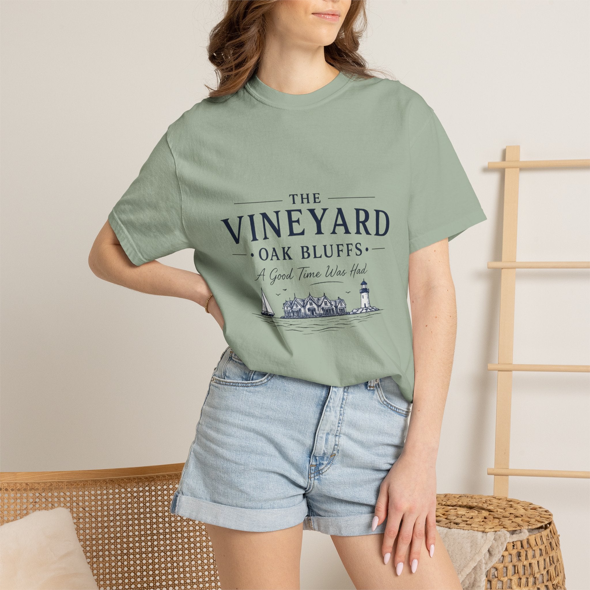 Vineyard Oak Bluffs T-Shirt — Martha's Vineyard Nautical Tee